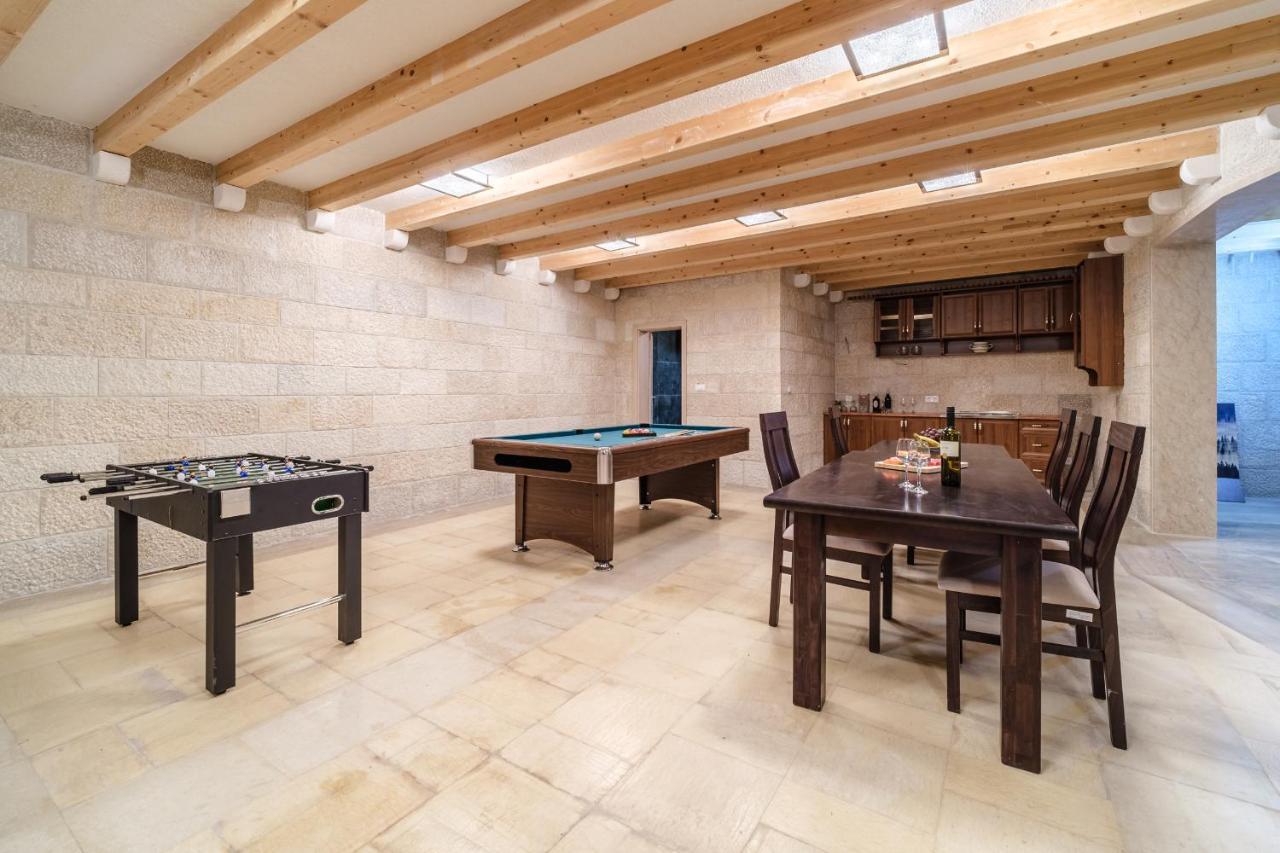 Luxury Stone Villa Nevija 2022 Private Villa Milna  Exterior foto
